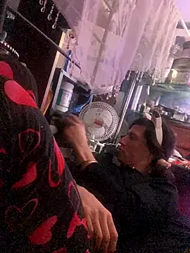 Snapshot of gurlnips chatting on November 30, 2025, 8:04 am gurlnips online show from November 30, 2025, 8:04 am