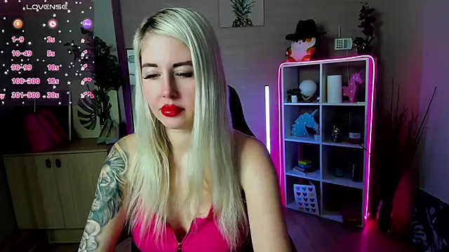 Snapshot of Mermaid_N chatting on March 9, 2026, 1:42 am Mermaid N online show from March 9, 2026, 1:42 am