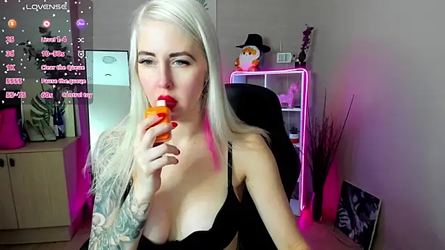 Snapshot of Mermaid_N chatting on April 1, 2026, 1:30 am Mermaid N online show from April 1, 2026, 1:30 am