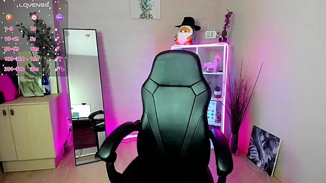 Snapshot of Mermaid_N chatting on April 2, 2026, 1:35 am Mermaid N online show from April 2, 2026, 1:35 am