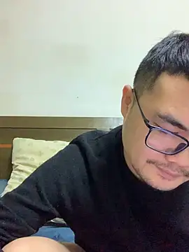 lililiwuwuwu online show from December 8, 2024, 12:41 pm