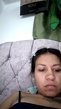 Snapshot of Tiphanydirty3 chatting on April 8, 2026, 3:19 am Tiphanydirty3 online show from April 8, 2026, 3:19 am