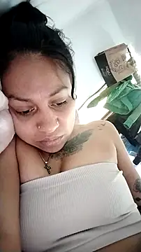 Snapshot of Tiphanydirty3 chatting on April 4, 2026, 3:07 pm Tiphanydirty3 online show from April 4, 2026, 3:07 pm