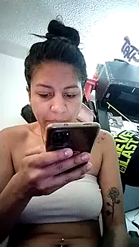 Snapshot of Tiphanydirty3 chatting on March 10, 2026, 4:00 pm Tiphanydirty3 online show from March 10, 2026, 4:00 pm