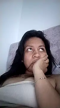 Snapshot of Tiphanydirty3 chatting on March 11, 2026, 4:06 am Tiphanydirty3 online show from March 11, 2026, 4:06 am