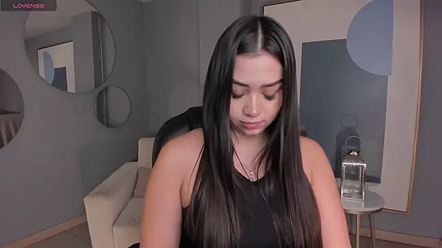 CelestePalmer  online show from November 12, 2025, 9:57 am