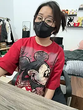 Jenni nana online show from March 17, 2025, 6:07 am