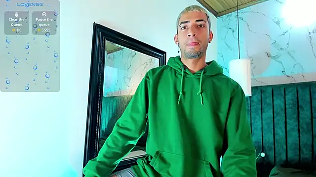 DrakeNeumann online show from November 24, 2025, 3:50 am