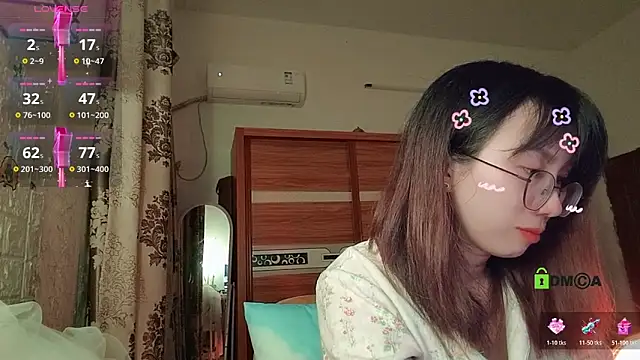 Snapshot of Lili_666 chatting on December 19, 2025, 4:42 pm Lili 666 online show from December 19, 2025, 4:42 pm