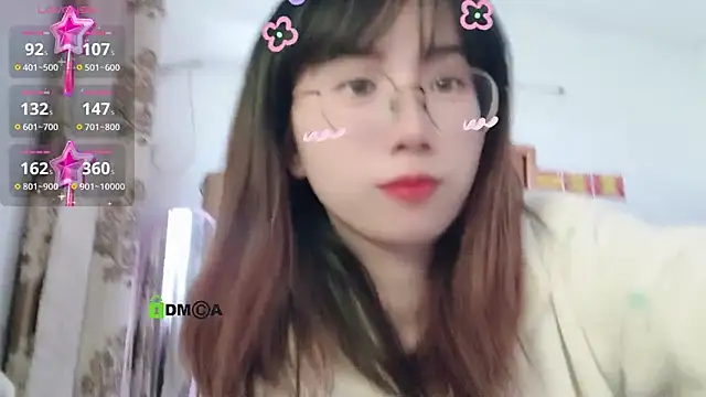 Snapshot of Lili_666 chatting on January 18, 2026, 6:28 am Lili 666 online show from January 18, 2026, 6:28 am