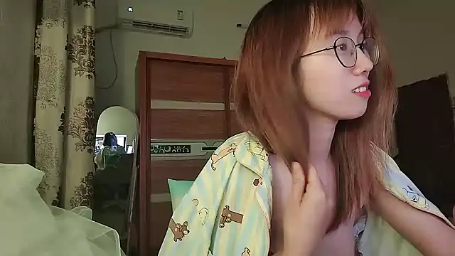 Snapshot of Lili_666 chatting on May 28, 2026, 5:08 pm Lili 666 online show from May 28, 2026, 5:08 pm