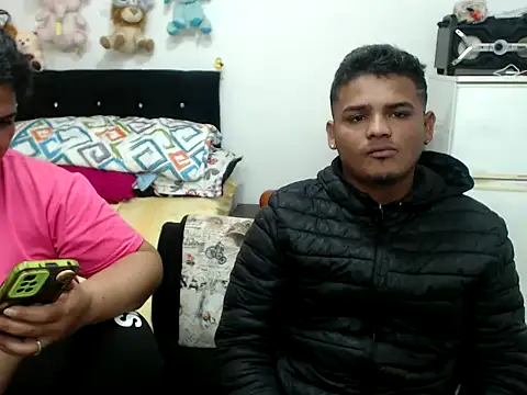 Snapshot of Boycuriousxxx chatting on March 10, 2025, 1:54 pm Boycuriousxxx online show from March 10, 2025, 1:54 pm
