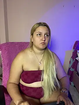 saray gomez22 online show from May 8, 2026, 1:42 am