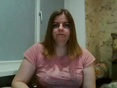 Snapshot of LateKot32 chatting on February 12, 2025, 7:45 pm LateKot32 online show from February 12, 2025, 7:45 pm