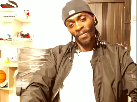 phillip-hot online show from January 7, 2025, 3:03 am