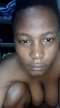 Snapshot of QUEEN_LAYLA chatting on February 13, 2025, 5:11 pm QUEEN LAYLA online show from February 13, 2025, 5:11 pm