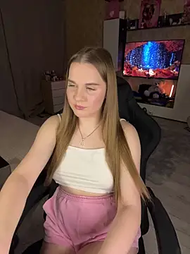 Lexi noah online show from December 10, 2024, 8:38 pm