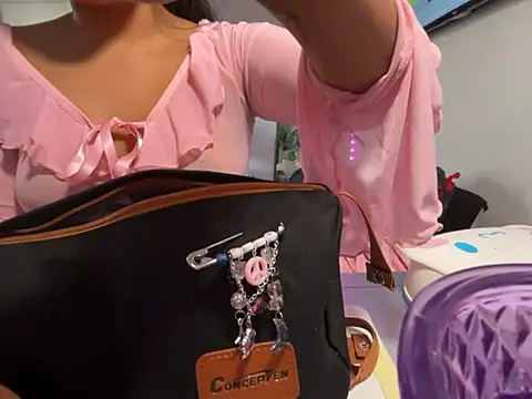 Snapshot of Onlypawzz chatting on March 13, 2026, 11:10 pm Onlypawzz online show from March 13, 2026, 11:10 pm