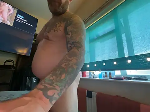 Snapshot of Tattooednakedguy chatting on April 7, 2026, 3:14 pm Tattooednakedguy online show from April 7, 2026, 3:14 pm