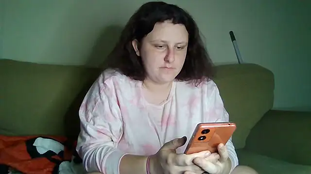 Snapshot of tvshtvsh24 chatting on February 7, 2025, 12:39 pm tvshtvsh24 online show from February 7, 2025, 12:39 pm