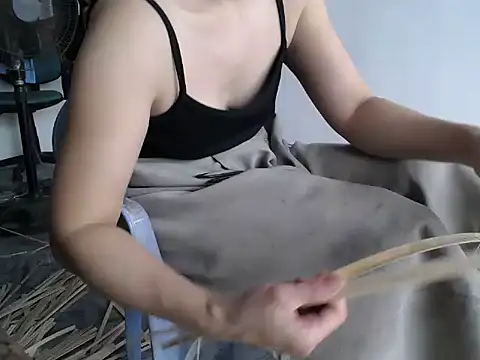 Snapshot of nolame18xxx chatting on September 14, 2025, 2:23 am nolame18xxx online show from September 14, 2025, 2:23 am