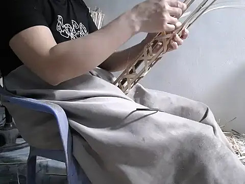 Snapshot of nolame18xxx chatting on September 26, 2025, 11:28 am nolame18xxx online show from September 26, 2025, 11:28 am