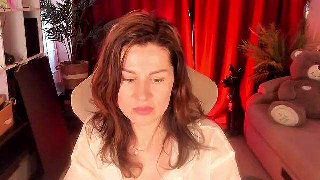 Snapshot of April_o_Nill chatting on April 11, 2026, 12:09 pm April o Nill online show from April 11, 2026, 12:09 pm