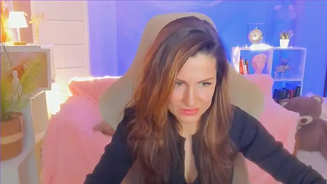 April o Nill online show from February 24, 2025, 1:53 pm