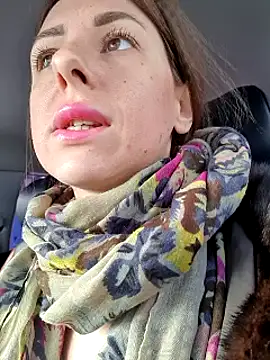 Snapshot of Marii_Ann chatting on February 26, 2025, 10:16 am Marii Ann online show from February 26, 2025, 10:16 am