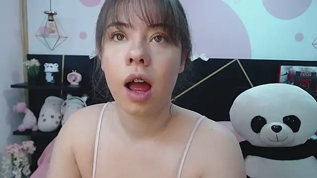 Snapshot of DanniAbbey chatting on September 27, 2025, 11:49 am DanniAbbey online show from September 27, 2025, 11:49 am