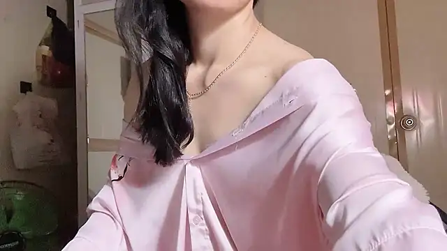 Snapshot of LinhChi_9x chatting on April 19, 2026, 2:29 pm LinhChi 9x online show from April 19, 2026, 2:29 pm