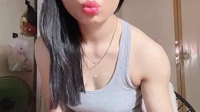 Snapshot of LinhChi_9x chatting on April 20, 2026, 12:46 am LinhChi 9x online show from April 20, 2026, 12:46 am