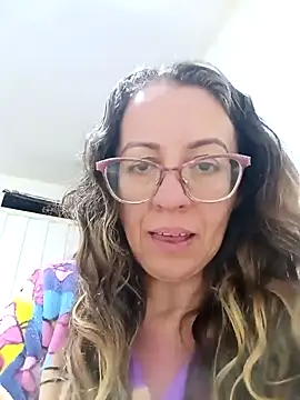 miss hanna07 online show from May 4, 2026, 1:53 am