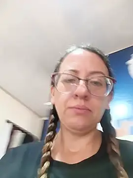 miss hanna07 online show from May 11, 2026, 5:21 pm