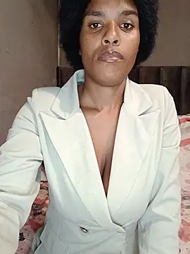 Snapshot of SexySlenderLexy chatting on May 22, 2026, 7:17 am SexySlenderLexy online show from May 22, 2026, 7:17 am