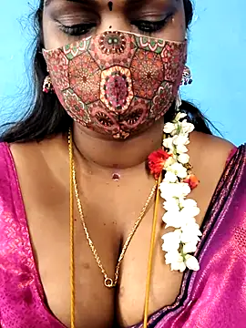 mayaa2u online show from June 25, 2026, 3:26 am