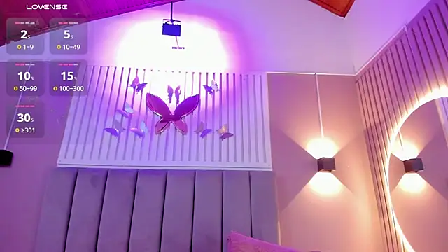 Snapshot of diosa_cristal chatting on February 18, 2025, 9:54 am diosa cristal online show from February 18, 2025, 9:54 am