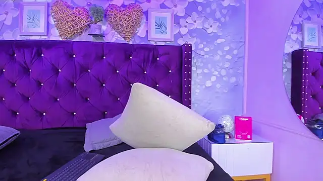 Snapshot of diosa_cristal chatting on March 23, 2025, 12:26 am diosa cristal online show from March 23, 2025, 12:26 am