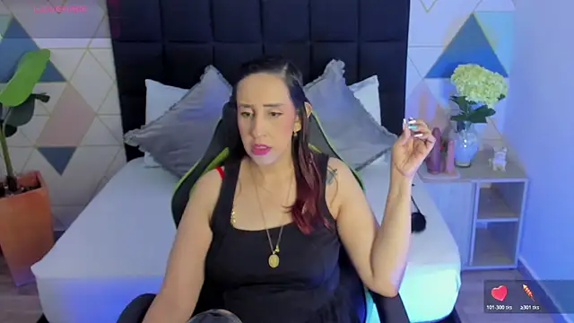 Snapshot of jadde13_ chatting on November 20, 2025, 8:09 pm jadde13 online show from November 20, 2025, 8:09 pm