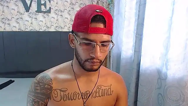 sweet-blowork online show from December 13, 2024, 9:30 pm