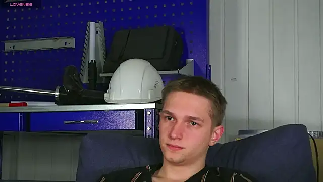 Snapshot of dustyn_fox chatting on February 11, 2026, 3:56 pm dustyn fox online show from February 11, 2026, 3:56 pm