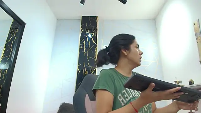 ciara connor online show from May 15, 2026, 3:48 am