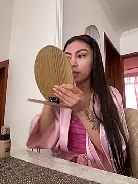Snapshot of Effy_Bonny chatting on September 30, 2025, 4:24 pm Effy Bonny online show from September 30, 2025, 4:24 pm