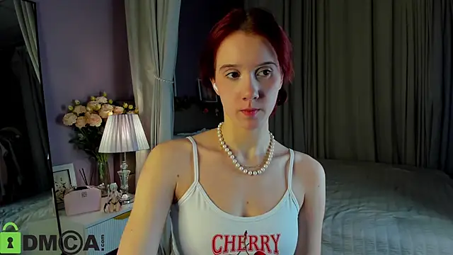 Snapshot of Dearly_Emily chatting on January 18, 2026, 5:05 pm Dearly Emily online show from January 18, 2026, 5:05 pm