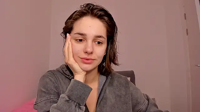 Snapshot of JudyAngil chatting on March 11, 2026, 5:45 am JudyAngil online show from March 11, 2026, 5:45 am