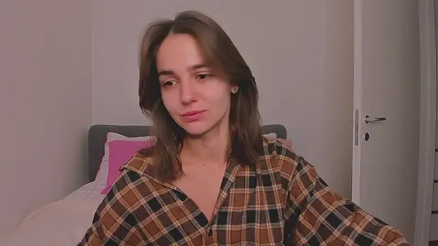 JudyAngil online show from November 27, 2025, 8:26 am