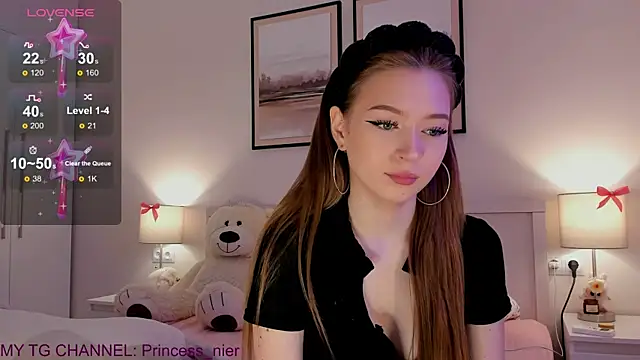 diana nier online show from October 25, 2025, 7:25 pm