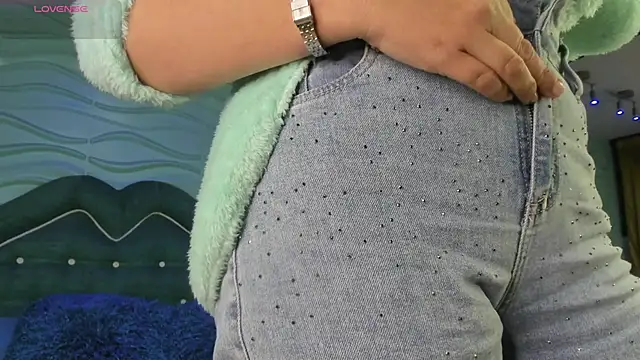 Snapshot of BarbaraTyleer chatting on February 17, 2026, 12:57 pm BarbaraTyleer online show from February 17, 2026, 12:57 pm