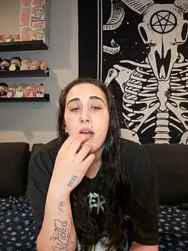 ThicBunz online show from January 8, 2026, 11:33 pm