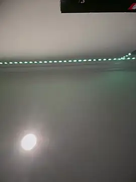 Snapshot of ThicBunz chatting on February 22, 2026, 1:35 pm ThicBunz online show from February 22, 2026, 1:35 pm